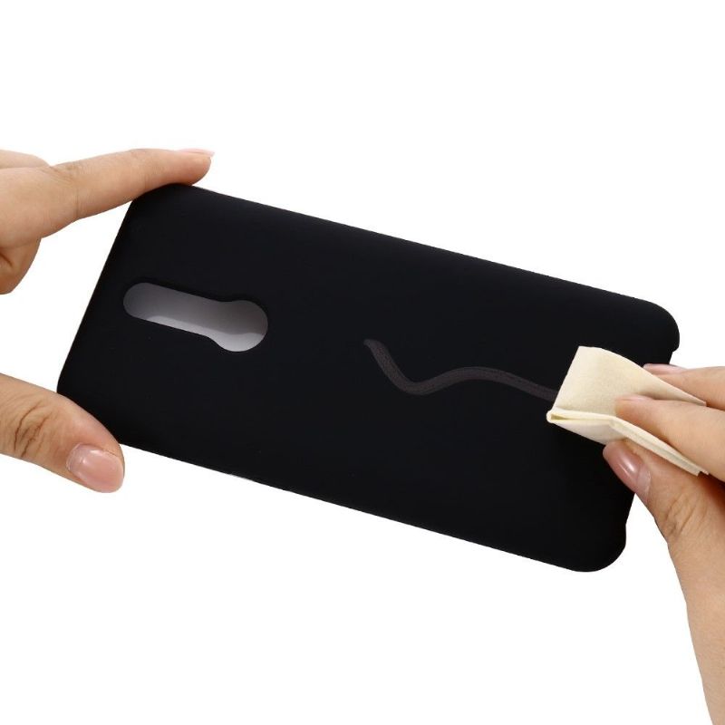 Xiaomi Redmi 8 - Coque silicone liquide