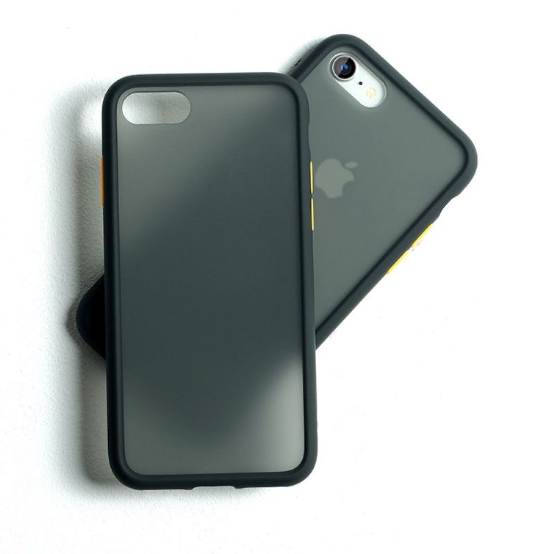 Coque iPhone SE / 8 / 7 revêtement mat contour couleur