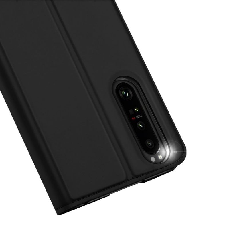 Housse Sony Xperia 1 IV Business effet satiné